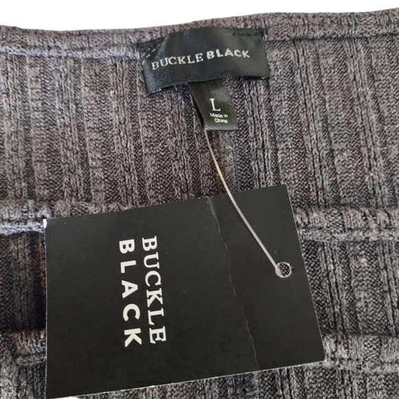 Buckle Black Women Oversize Dark Grey Vneck Sweater Shortsleeve Stretch Sz L NWT - Picture 9 of 11